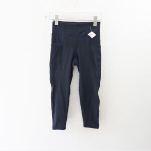 GapFit Teen Black Pocket Active Capri Leggings Size 12 NWT!